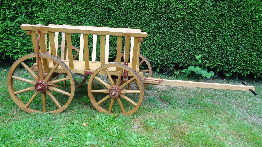 Reproduction brouette d'Alsace en bois