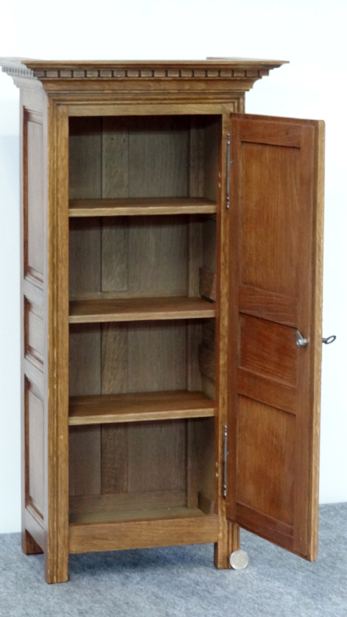 ébénisterie reproduction bonnetière