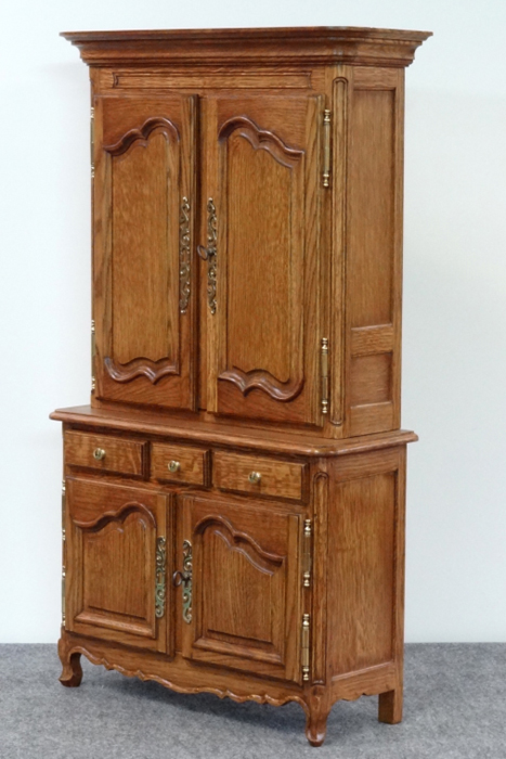 Ebénisterie reproduction buffet normand