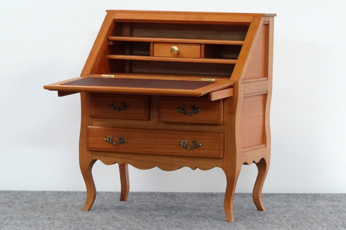 Ebénisterie reproduction secrétaire dos-d'âne