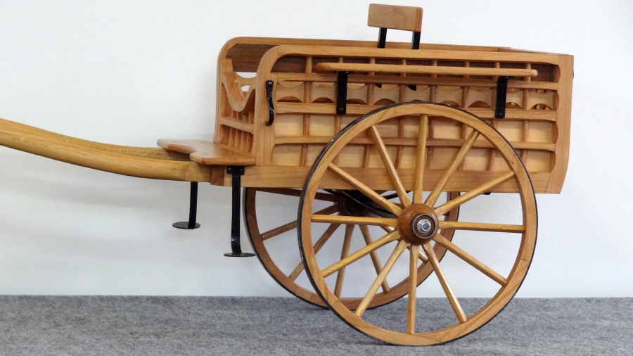 Reproduction miniature hippomobile la bayeusaine