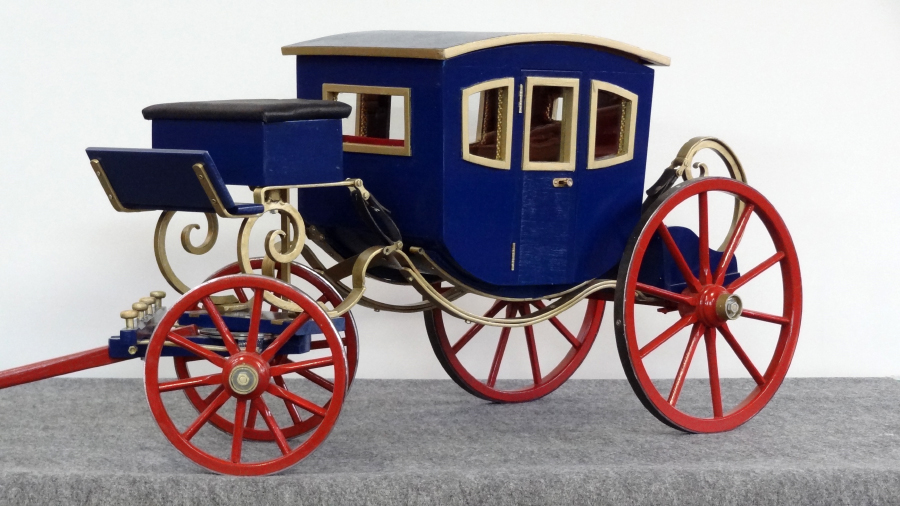 Reproduction Berline Carrosse de vachères
