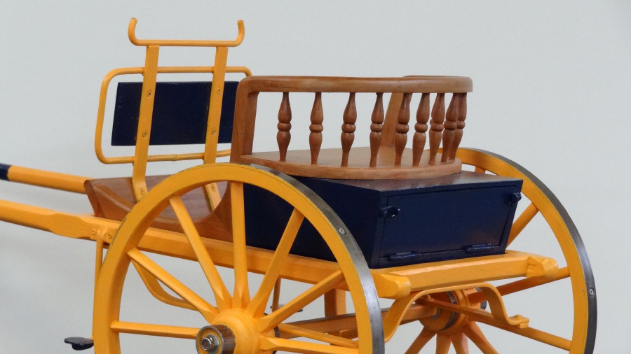 Reproduction miniature hippomobile gig de Liverpool