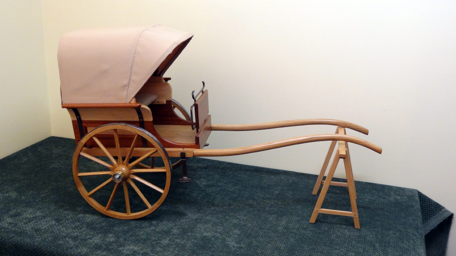 Reproduction miniature jardinière avec capote