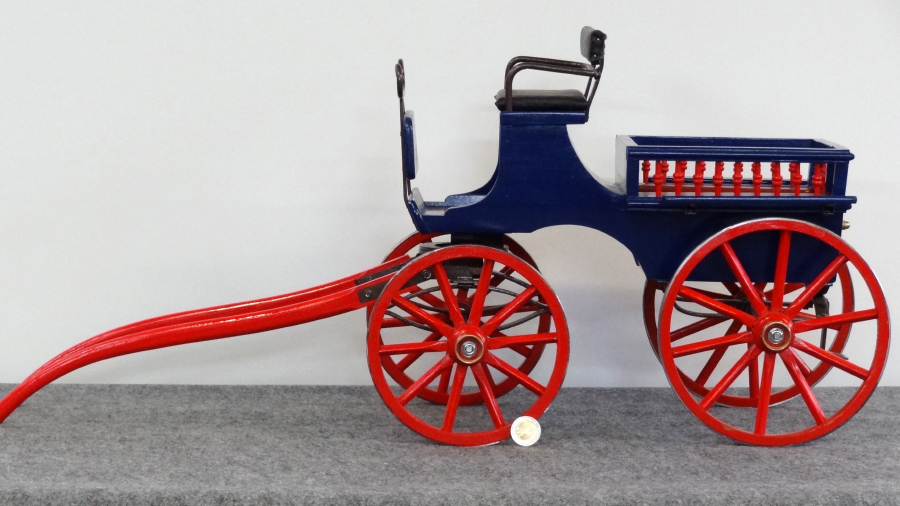Reproduction miniature calèche wagonnette